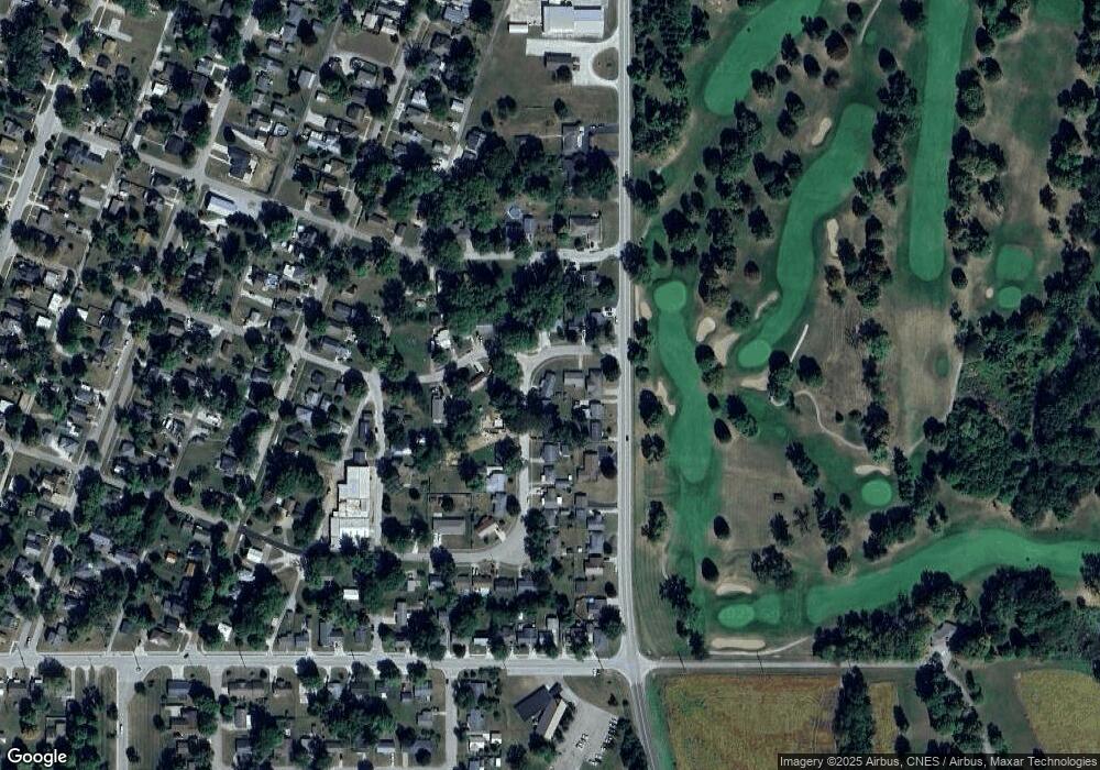 427 E Maple St, Attica, IN 47918 - photo 1