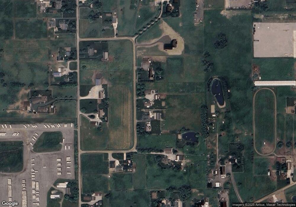 725 N 840 W, Shipshewana, IN 46565 - photo 1