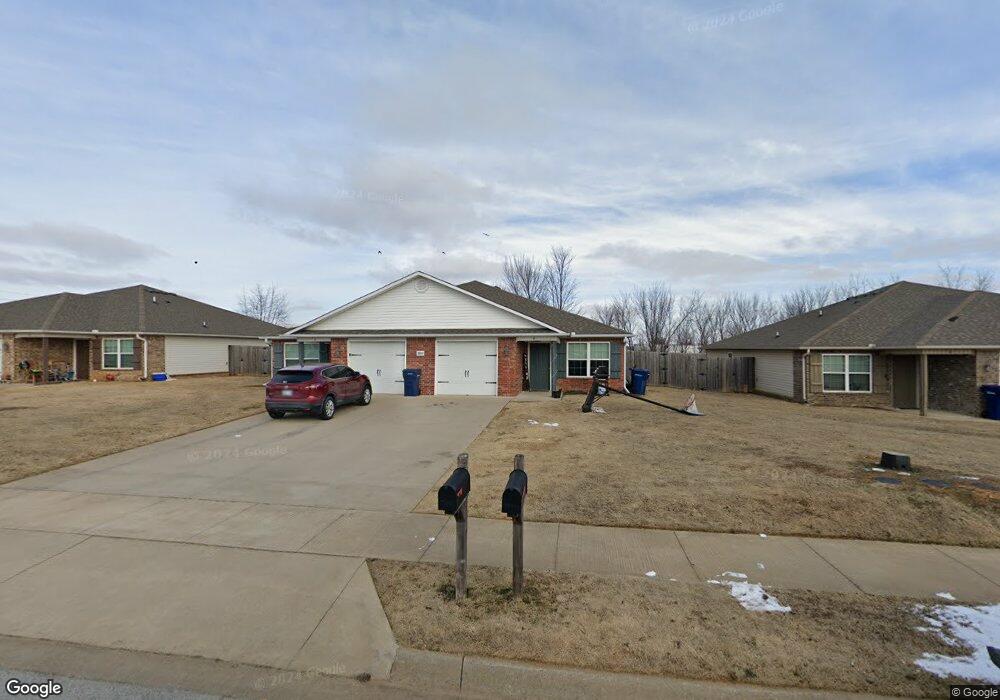 3897 Thomas St, Siloam Springs, AR 72761 - photo 1