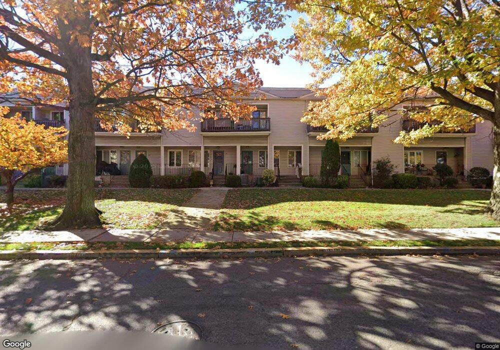 19 Willow Wood Square, East Rutherford, NJ 07073 - photo 1