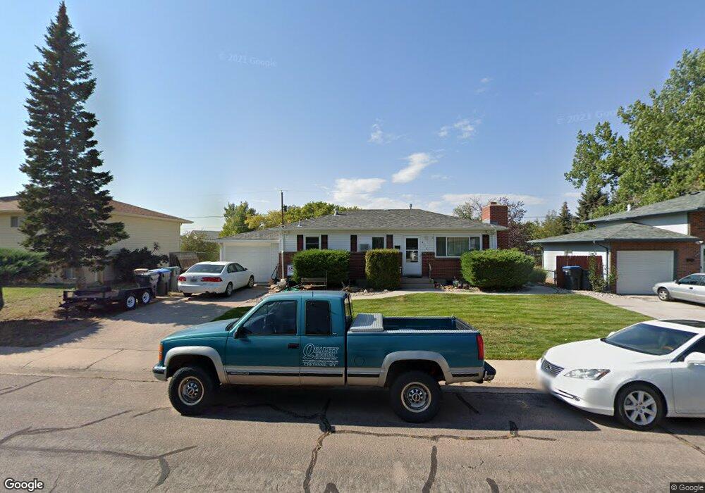 4710 E 10th St, Cheyenne, WY 82001 - photo 1