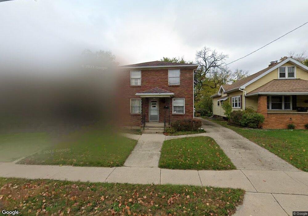 2015 Plainfield Ave NE, Grand Rapids, MI 49505 - photo 1