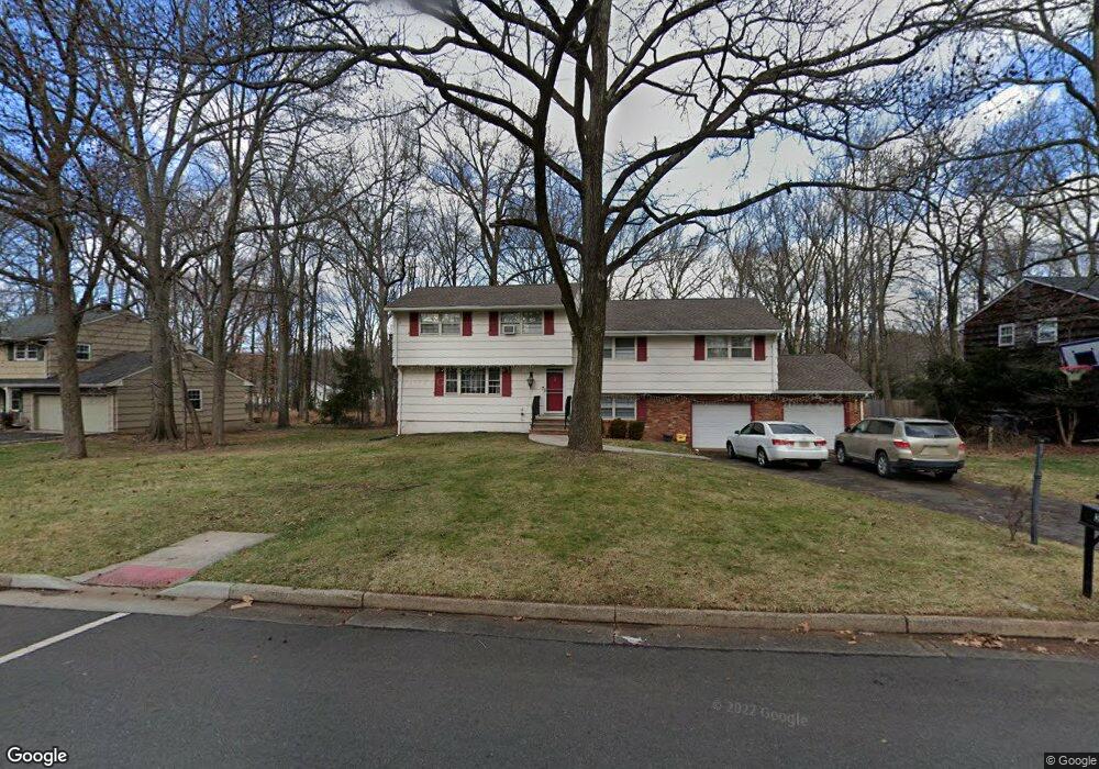 29 Huntington Rd, Edison, NJ 08820 - photo 1