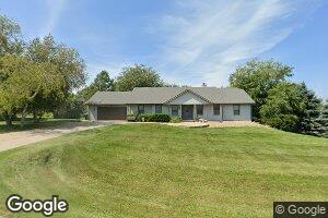 401 Lincoln Valley Dr, State Center, IA 50247