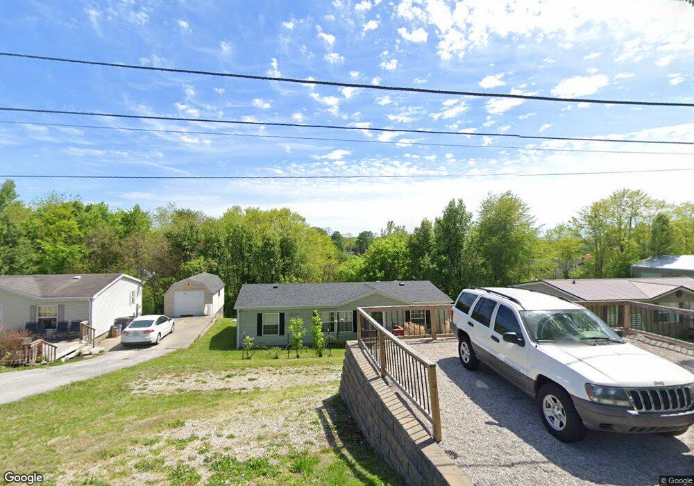 489 Floyd St, Corydon, IN 47112 - photo 1