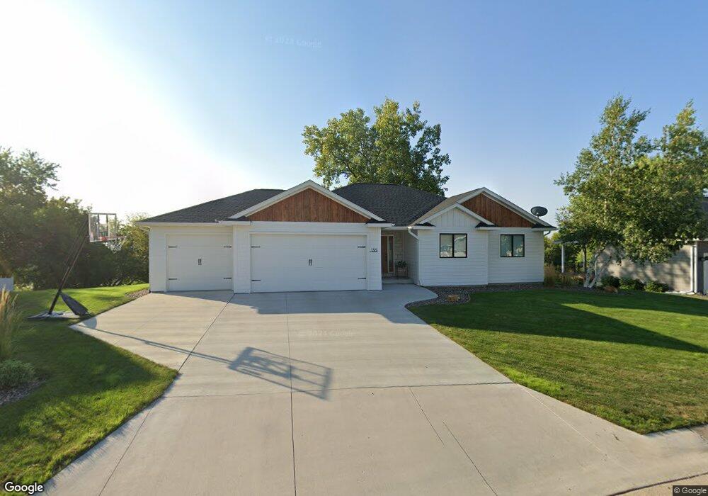 1381 Crestview Dr, Winona, MN 55987 - photo 1