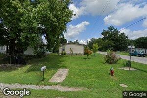 197 E Wilson Ave, Shawneetown, IL 62984