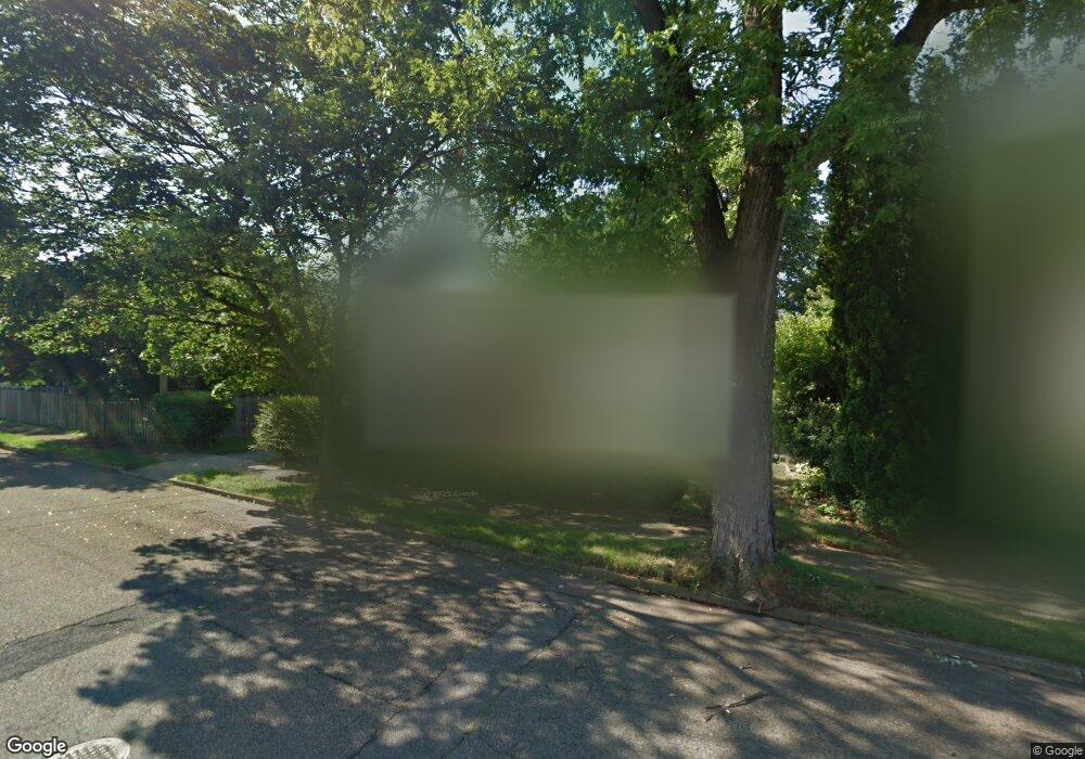 917 Jerome St, Bethlehem, PA 18018 - photo 1