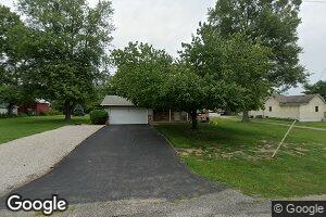 464 E Lockhart St, Niantic, IL 62551