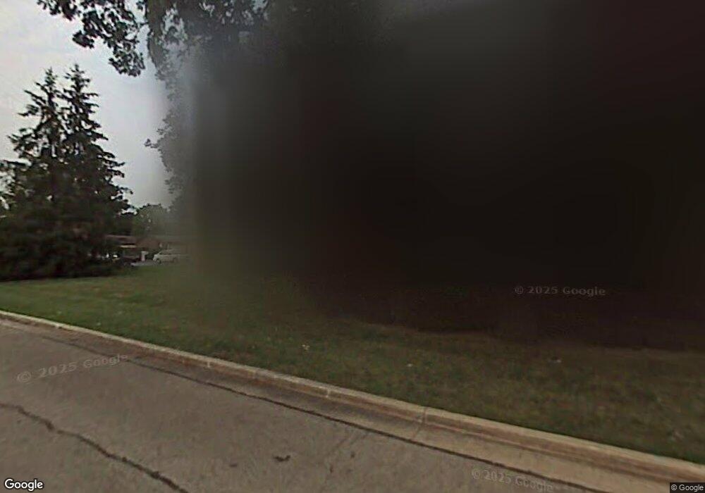 1668 S Carriage Ln unit 6, New Berlin, WI 53151 - photo 1