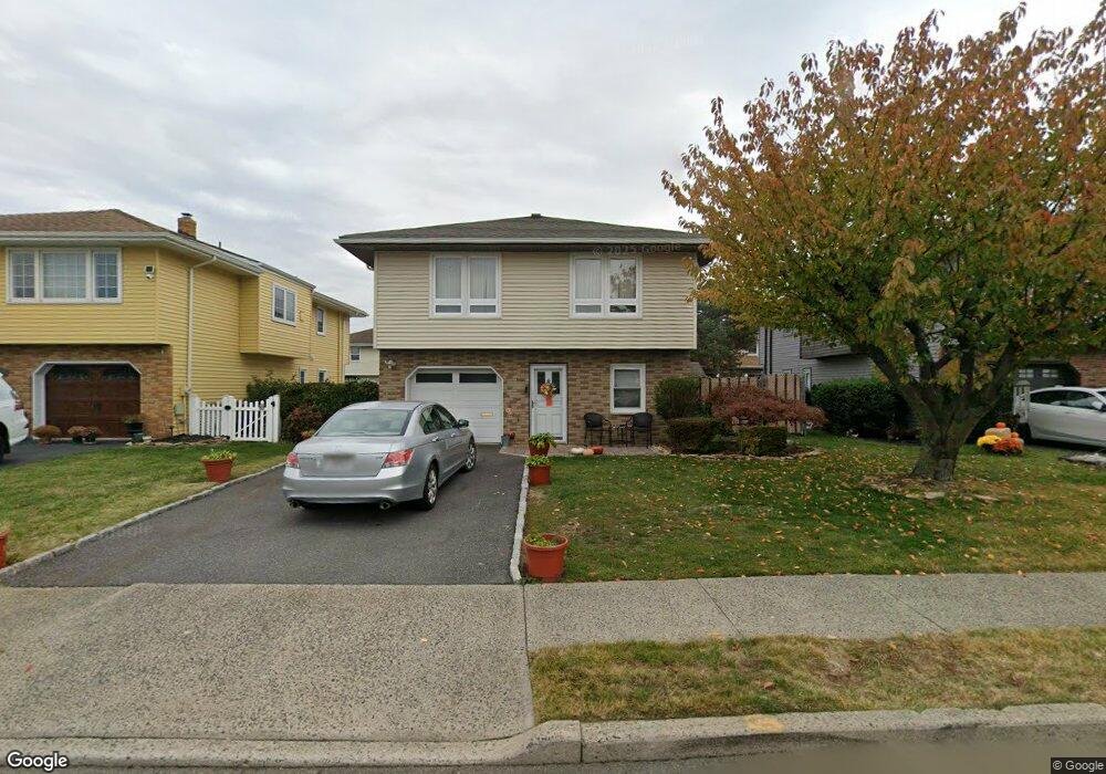 8 Lilac Ln, Wallington, NJ 07057 - photo 1