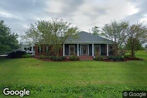 303 Chateau Dr, Lockport, LA 70374