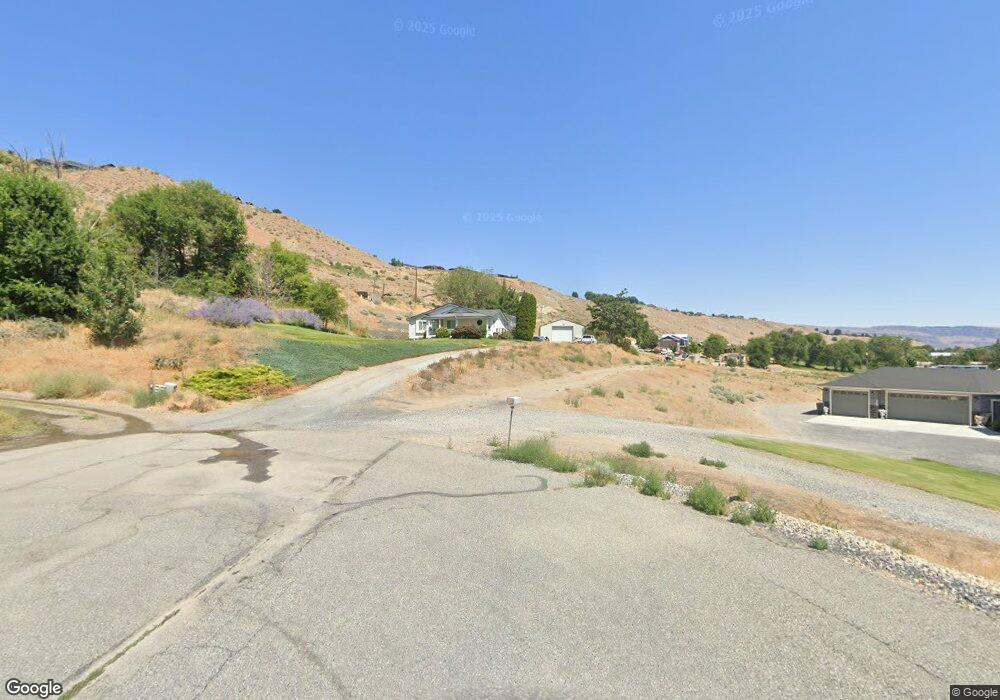 2603 11th St SE, East Wenatchee, WA 98802 - photo 1