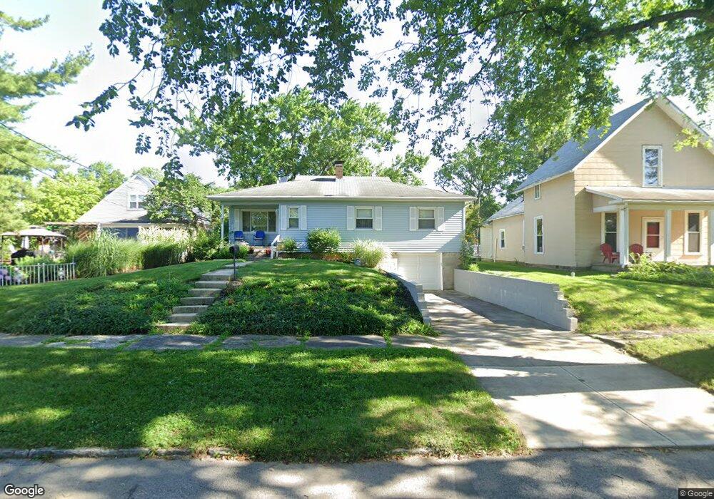 820 W 9th St, Marysville, OH 43040 - photo 1