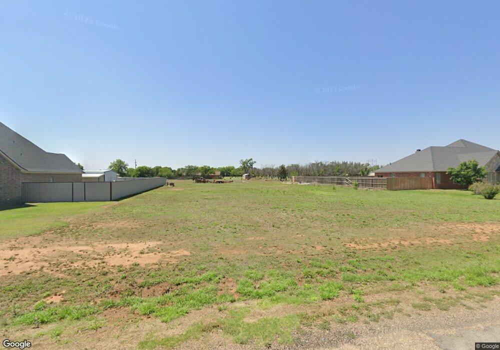 7307 W 12th St, Plainview, TX 79072 - photo 1