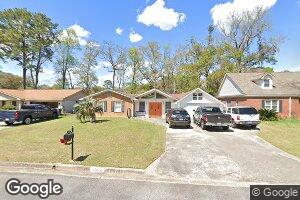 1324 Grace Dr, Savannah, GA 31406