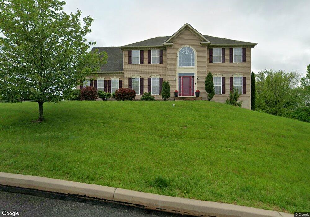 7 Joy Cir, Barto, PA 19504 - photo 1