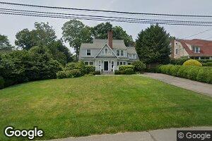 8 Beach Dr, Darien, CT 06820