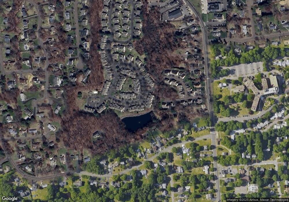 432 Pitkin Hollow, Trumbull, CT 06611 - photo 1