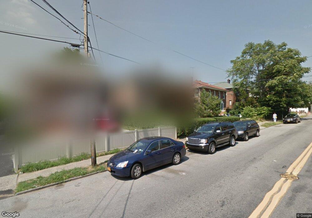 635 Warburton Ave, Yonkers, NY 10701 - photo 1