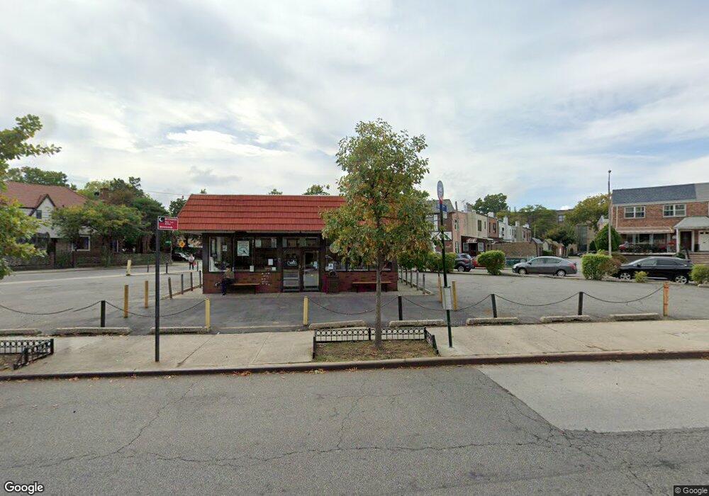 2828 Francis Lewis Blvd, Flushing, NY 11358 - photo 1