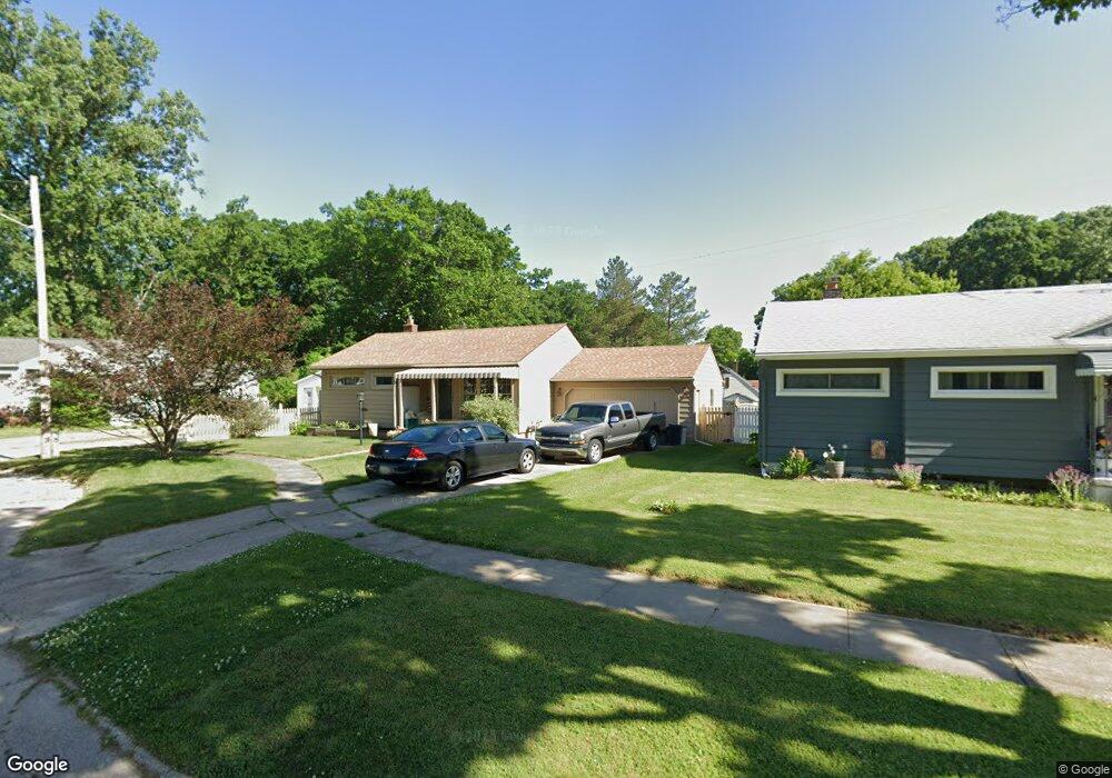 2813 Comanche Ave, Flint, MI 48507 - photo 1