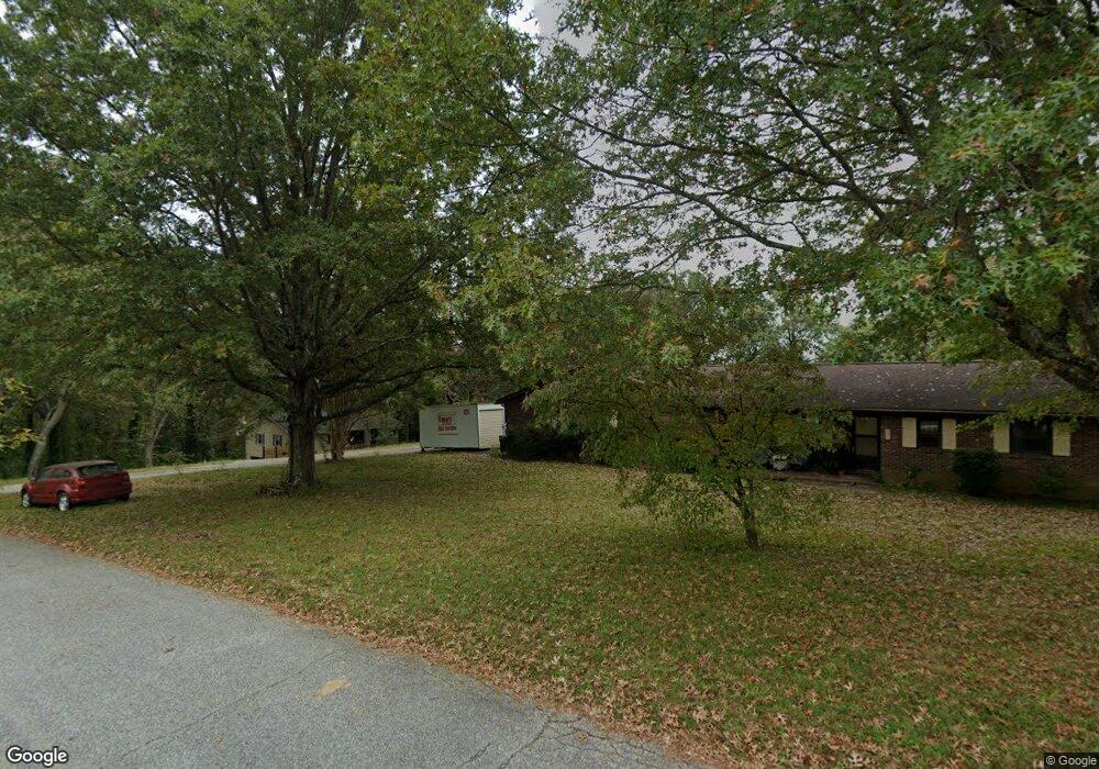 39 Keeneland Dr, Hendersonville, NC 28792 - photo 1