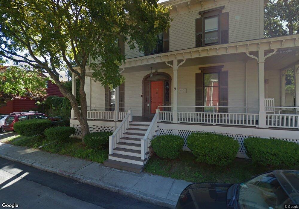 9 Whitfield Place unit 1, Newport, RI 02840 - photo 1