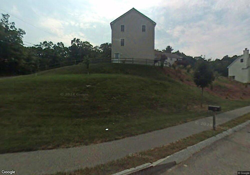 2 Shaker Hill Ln, Woburn, MA 01801 - photo 1