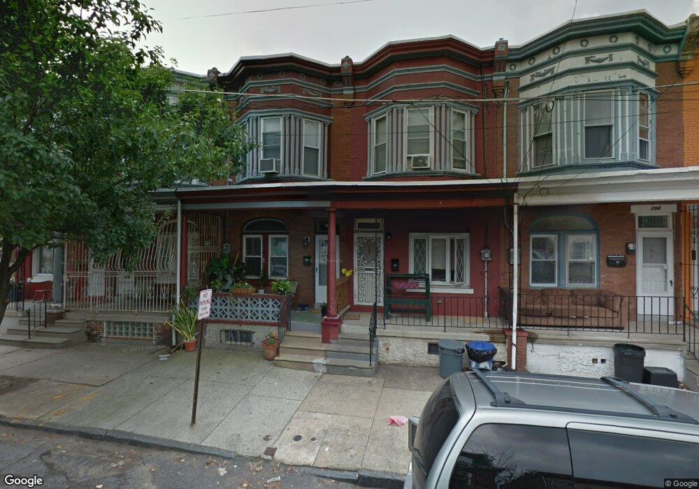 302 Vine St, Camden, NJ 08102 - photo 1