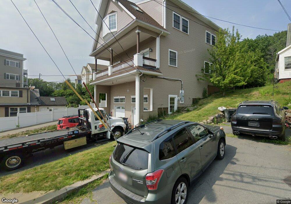 10R Hillside Ave, Revere, MA 02151 - photo 1