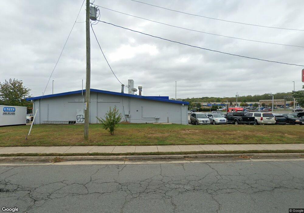 17013 Dumfries Rd, Dumfries, VA 22025 - photo 1