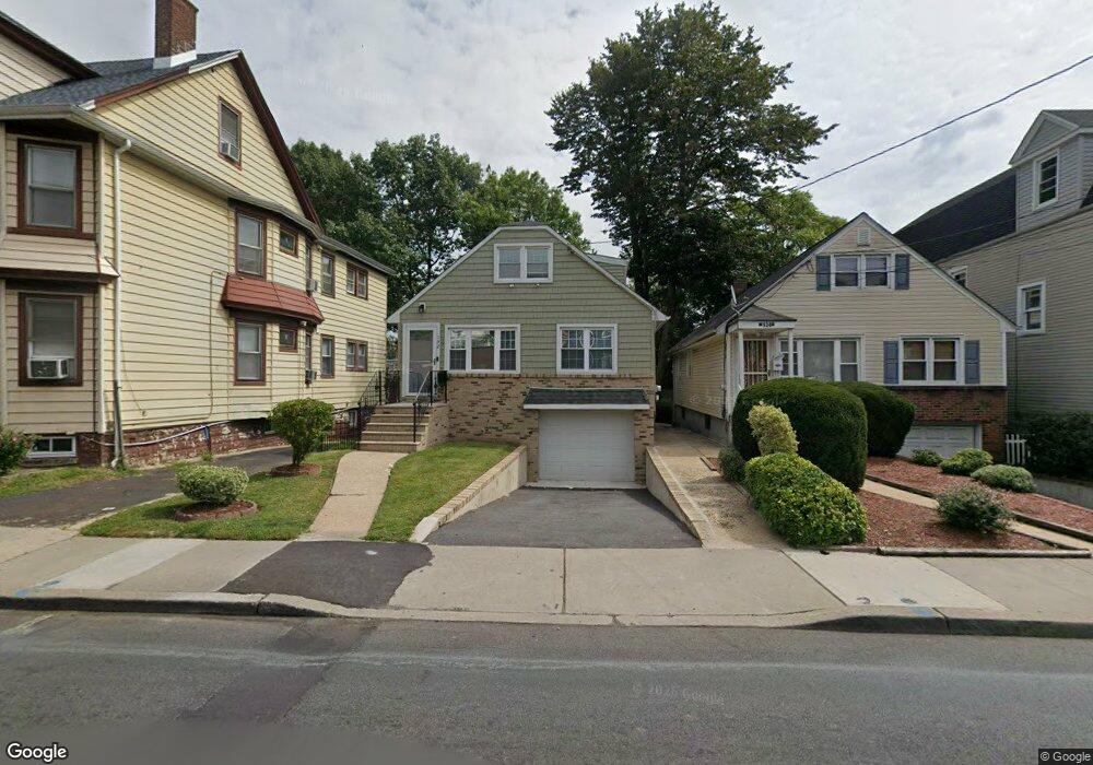 132 Stuyvesant Ave, Newark, NJ 07106 - photo 1