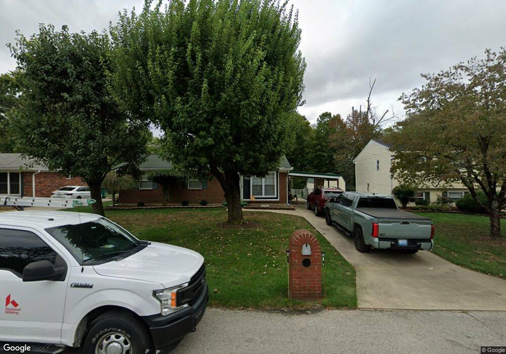 8221 Roseborough Rd, Louisville, KY 40228 - photo 1