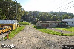 46 Park Dr, London, WV 25126