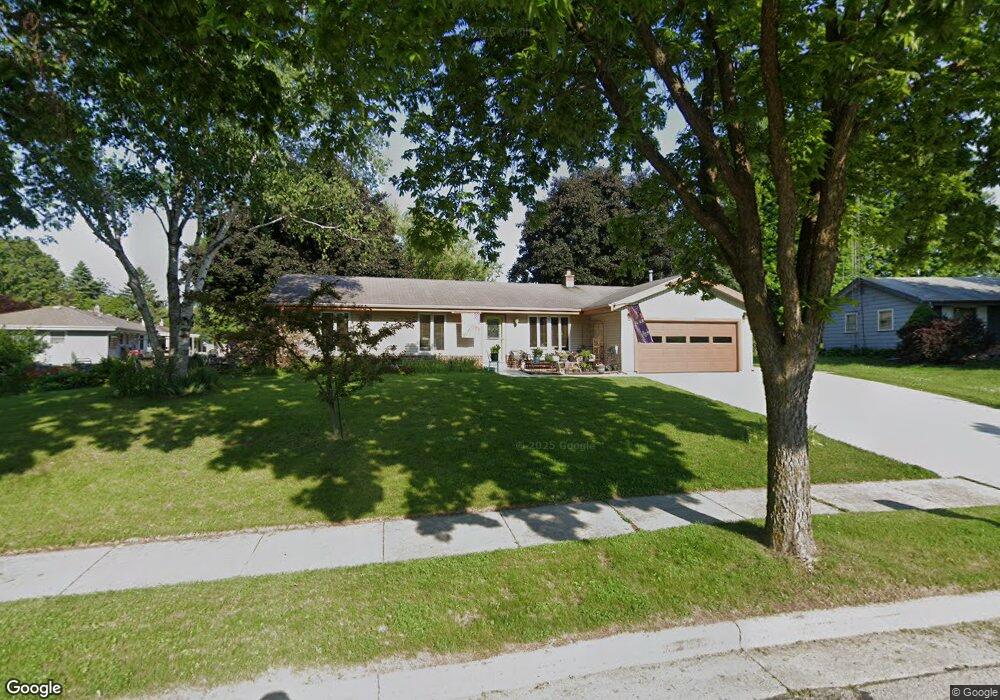 2017 Ramona Rd, Waukesha, WI 53186 - photo 1