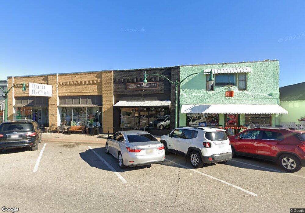 312 W Will Rogers Blvd, Claremore, OK 74017 - photo 1