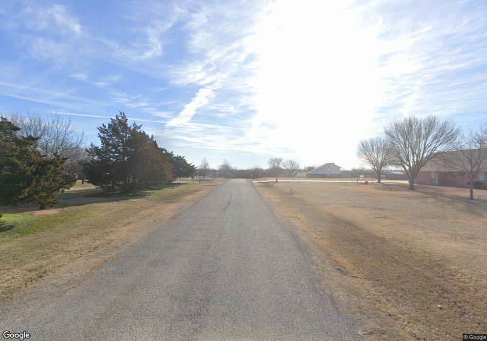 1162 Wildflower Cir, Cache, OK 73527 - photo 1