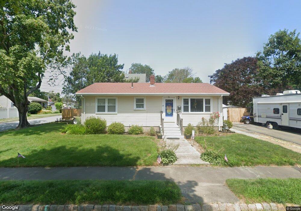 130 Spring St, Fairhaven, MA 02719 - photo 1