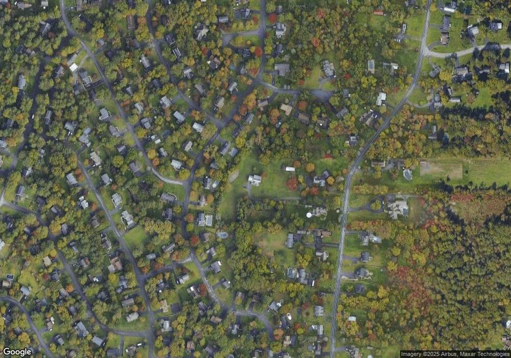 865 Pearse Rd, Schenectady, NY 12309 - photo 1