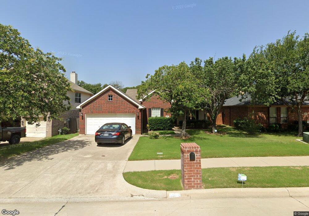 3904 Chimney Rock Dr, Denton, TX 76210 - photo 1