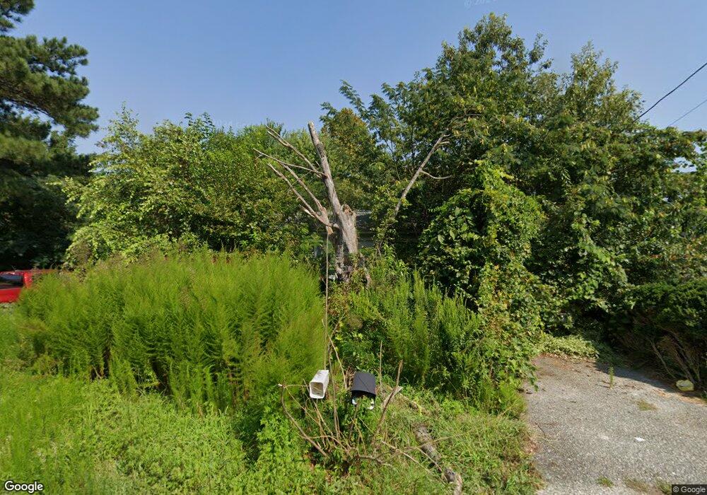 6927 Michael Ln, Hayes, VA 23072 - photo 1