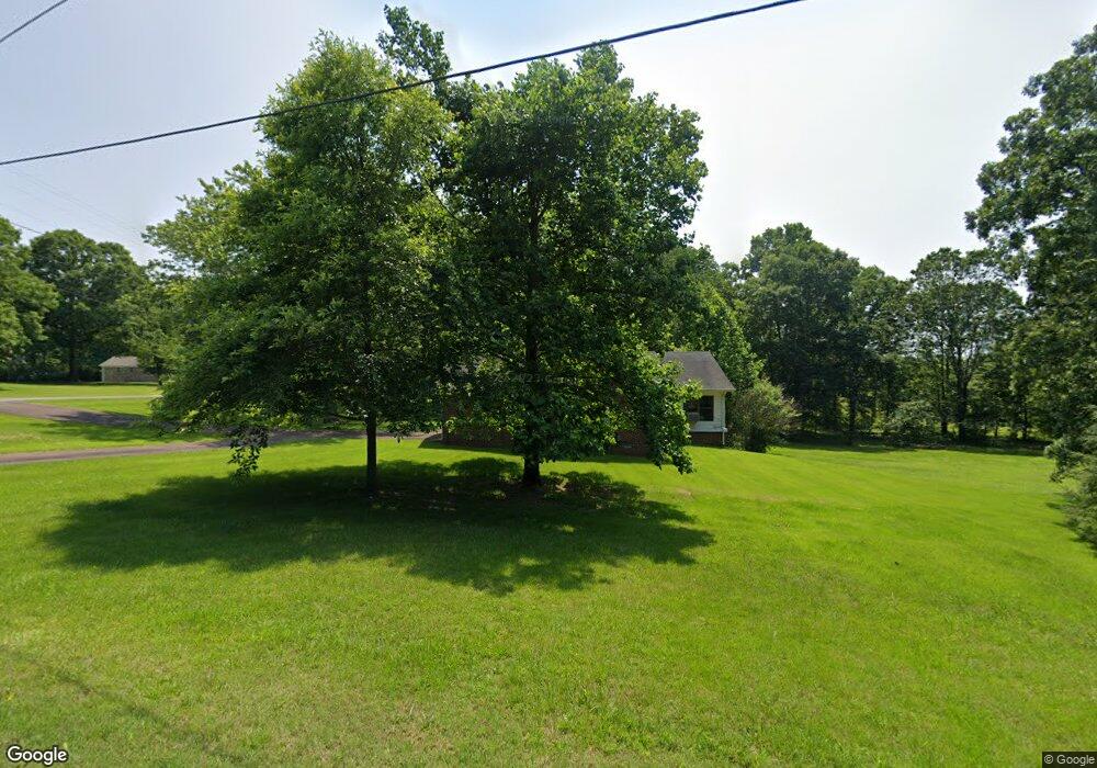 101 Tanglewood Dr, Dickson, TN 37055 - photo 1