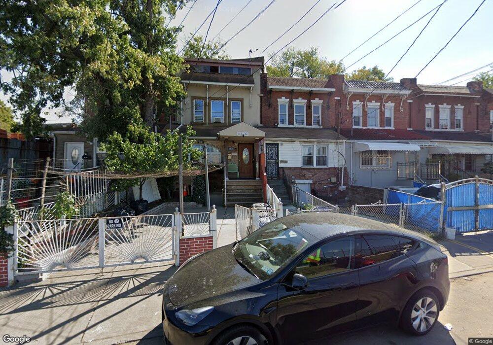 16426 South Rd, Jamaica, NY 11433 - photo 1