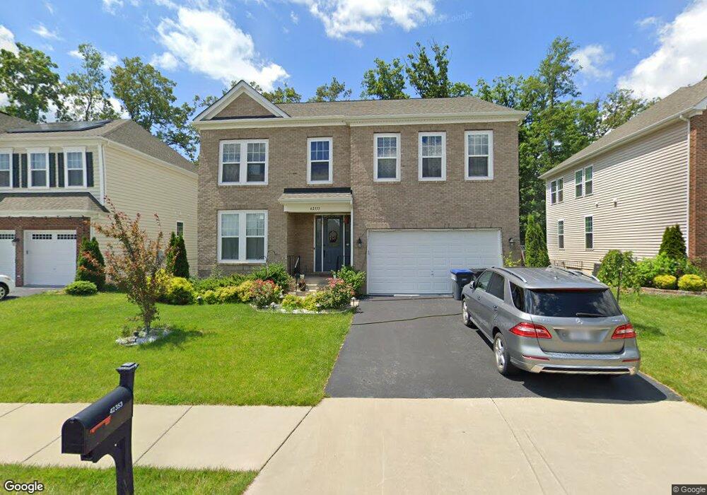 42353 Abney Wood Dr, Chantilly, VA 20152 - photo 1