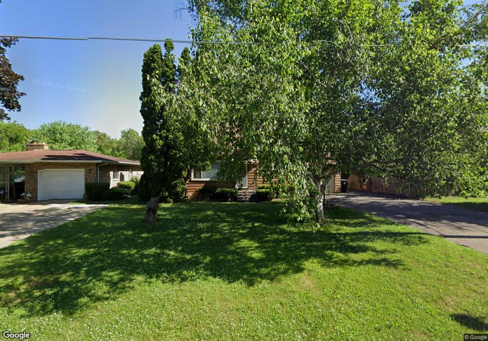 719 Algonquin Ave, Flint, MI 48507 - photo 1