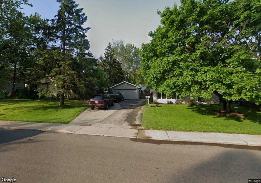 1405 Kings Rd, Carpentersville, IL 60110 - photo 1