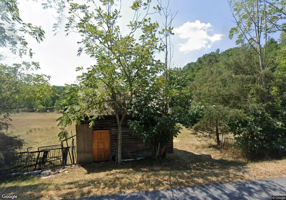 5501 Alum Springs Rd, Edinburg, VA 22824 - photo 1