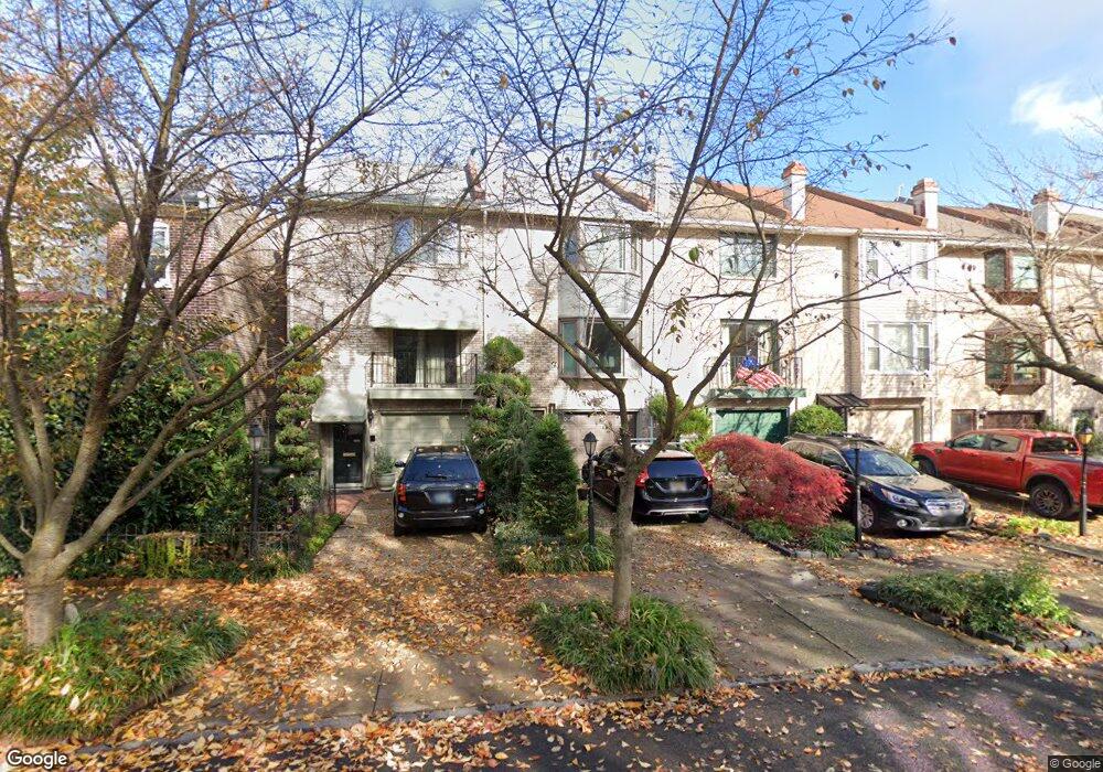 1301 Shallcross Ave unit C, Wilmington, DE 19806 - photo 1