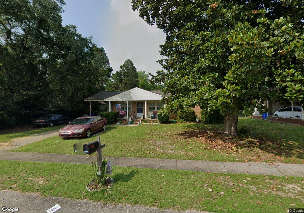 725 Montclair Rd, Fayetteville, NC 28314 - photo 1